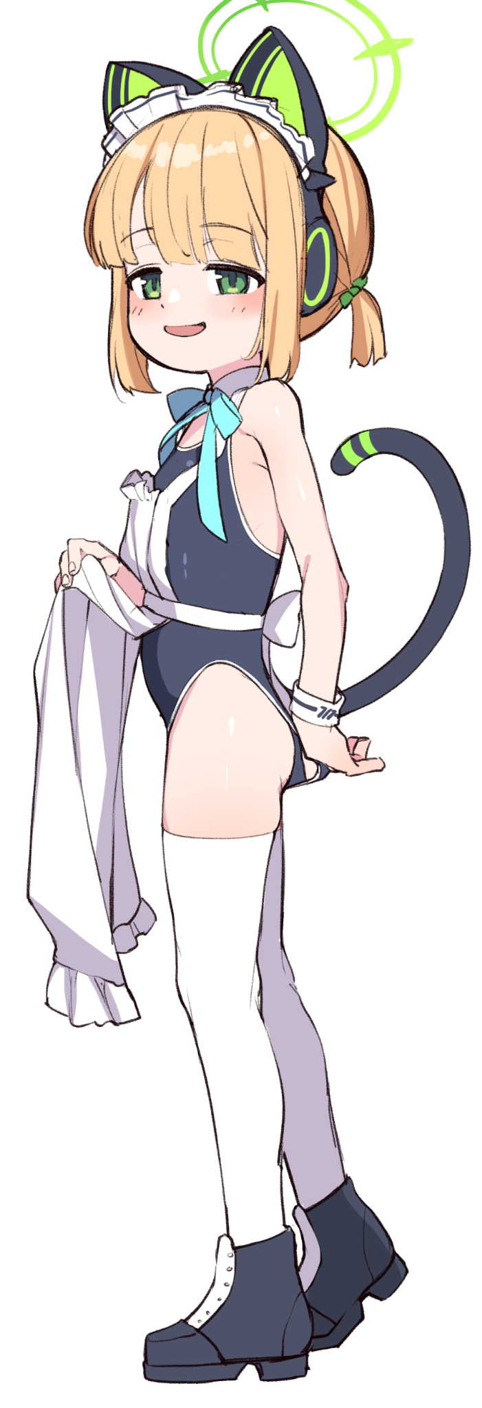 701x2047