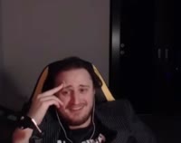 470x372