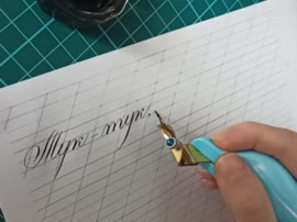 854x640