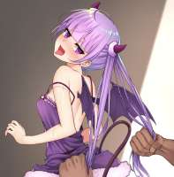 773x783