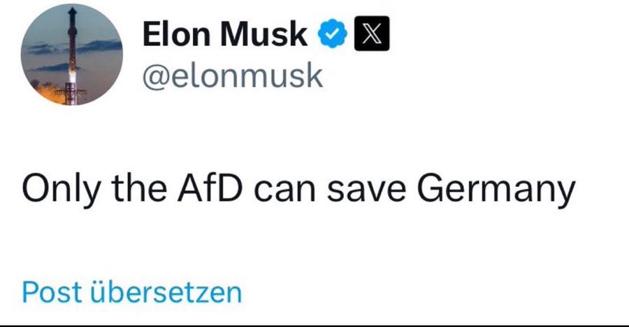 900x469