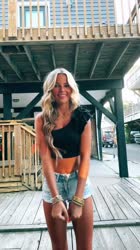 576x1024