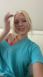 576x1024