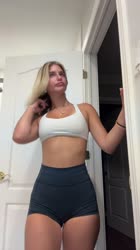 576x1024