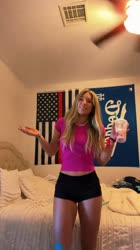 576x1024