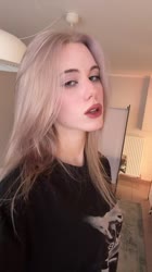 576x1024