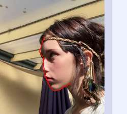 593x534