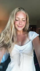 576x1024