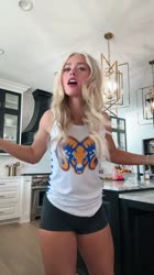 576x1024