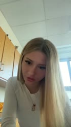 576x1024