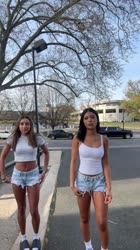 576x1024