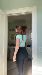576x1024