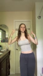 576x1024