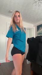 576x1024