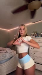 576x1024