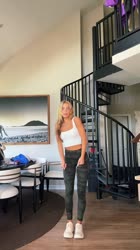 576x1024