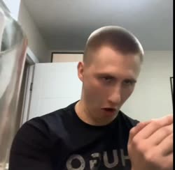 720x704