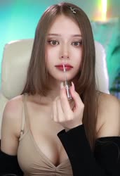 740x1080