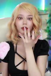 740x1080