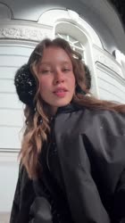 576x1024