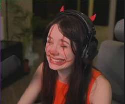 470x393