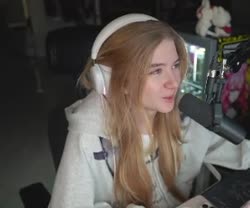 278x232