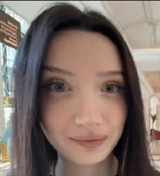 426x466