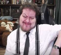 548x496