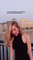 718x1278