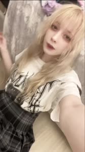 704x1256