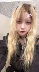 688x1262