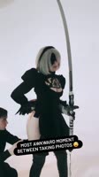 556x988