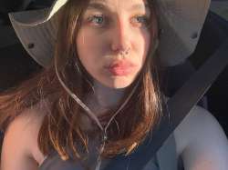 958x717
