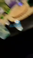 424x748
