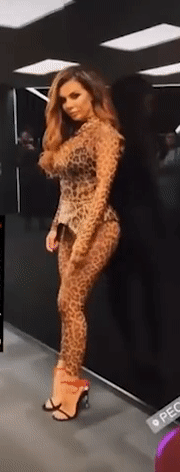 180x472
