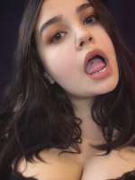 890x1185