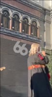 688x1270