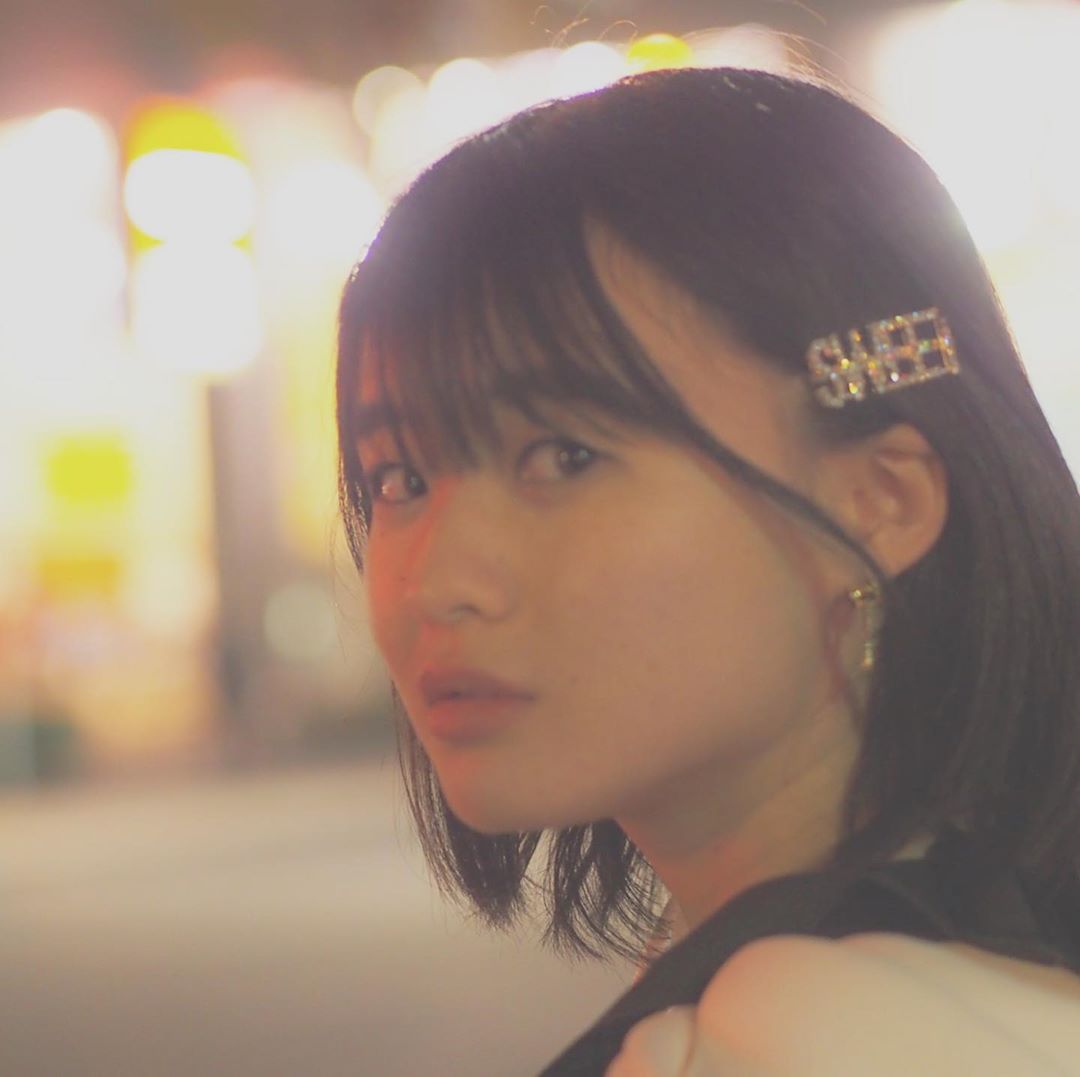 1080x1077