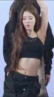 576x1026