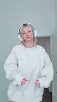 576x1024