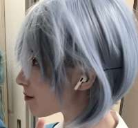 761x704