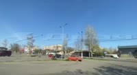 496x272