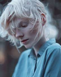 564x705