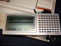 980x735
