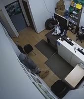 306x360