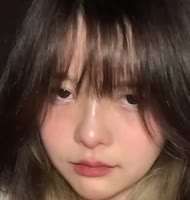 570x598