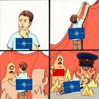 678x677