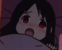 702x573